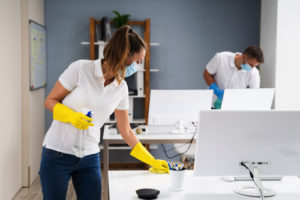 Tasks That Need to Go On Your Office Cleaning Checklist