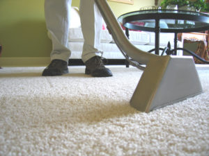 How to Deal With Water Damage on Your Carpeting